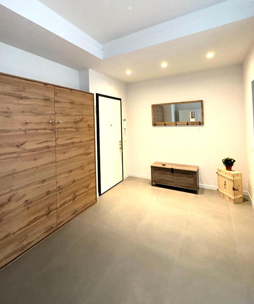 Rainbow Studio Flat- Monolocale Luminoso Milán Exteriér fotografie
